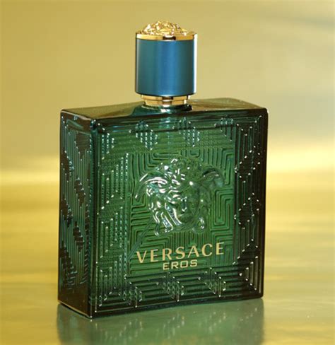 geuren versace jaar|versace perfume for men.